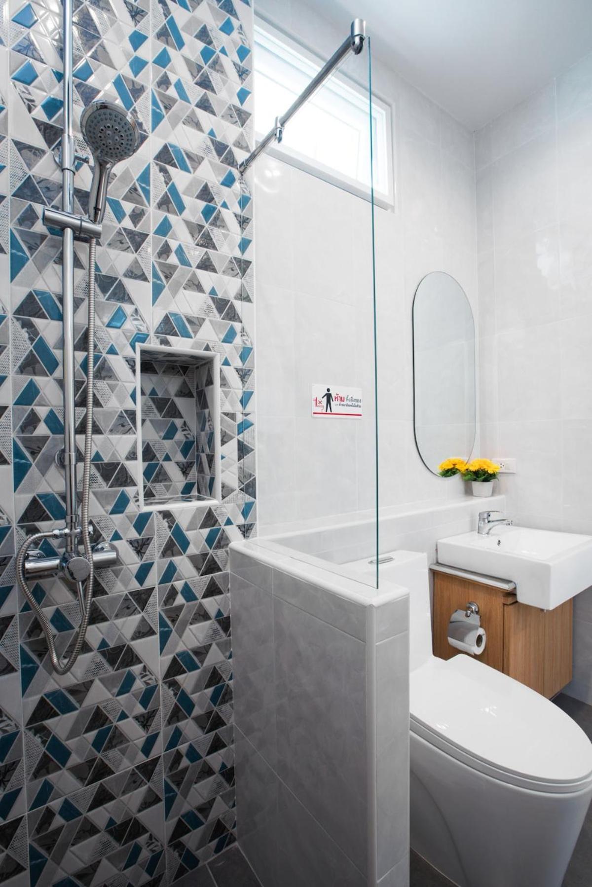 Center Pool 6br 14 Persons Sauna Pool Table Karaoke Bbq Villa