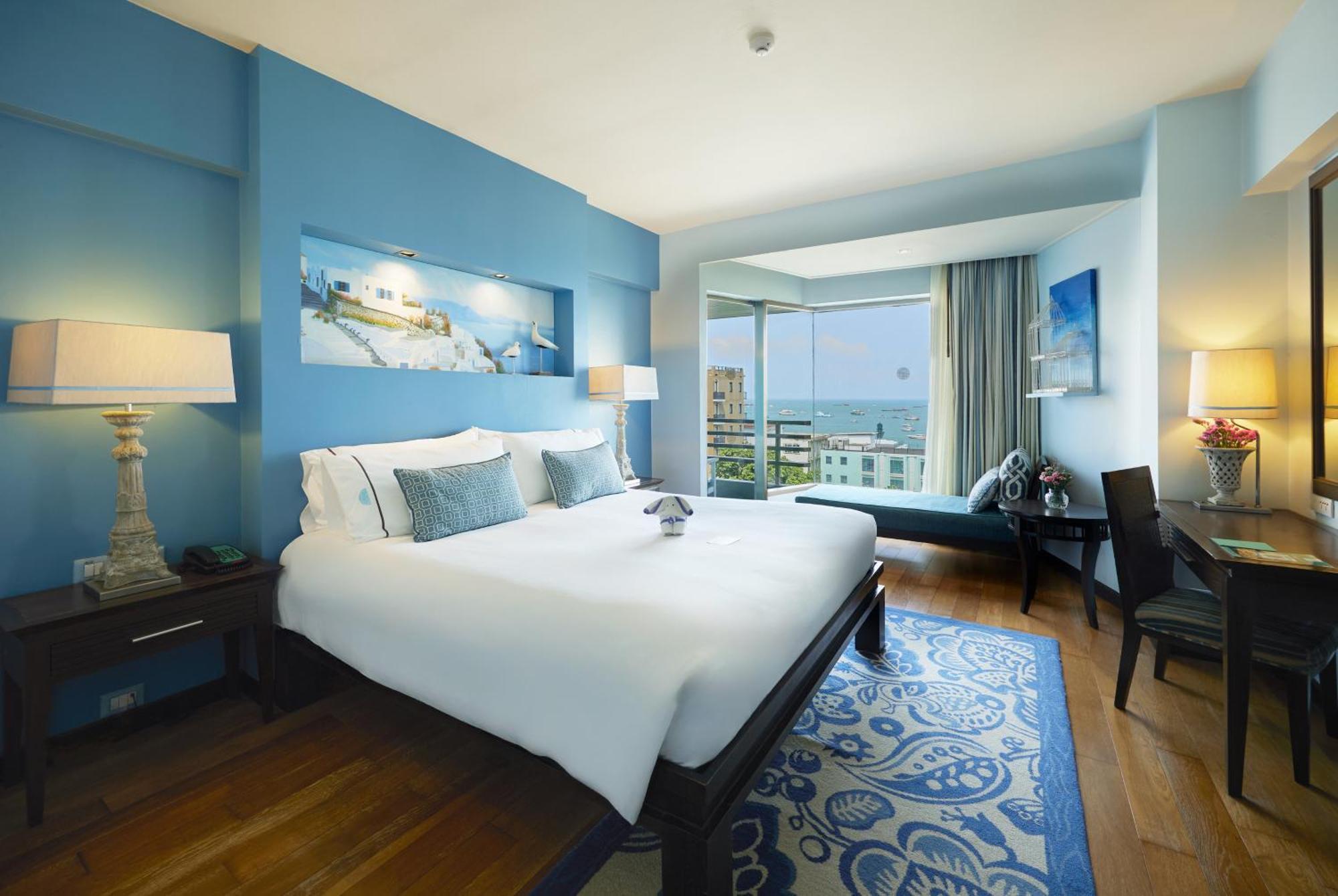 The Bayview Resort 4*