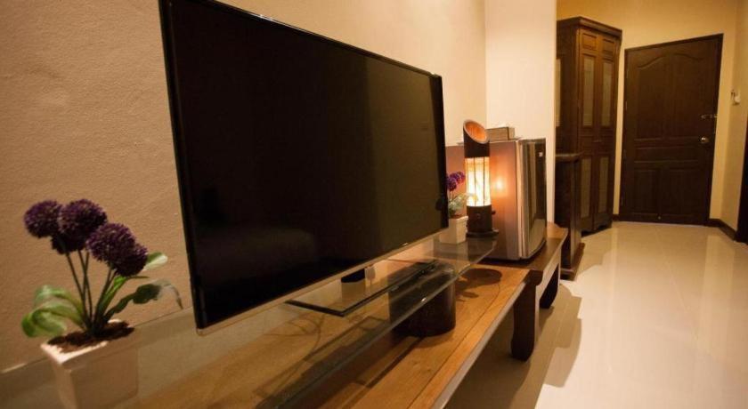 Lotusland Resort 3*