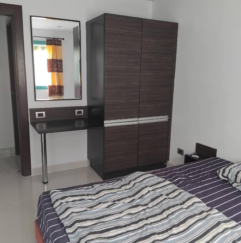 Park Lane Apartment