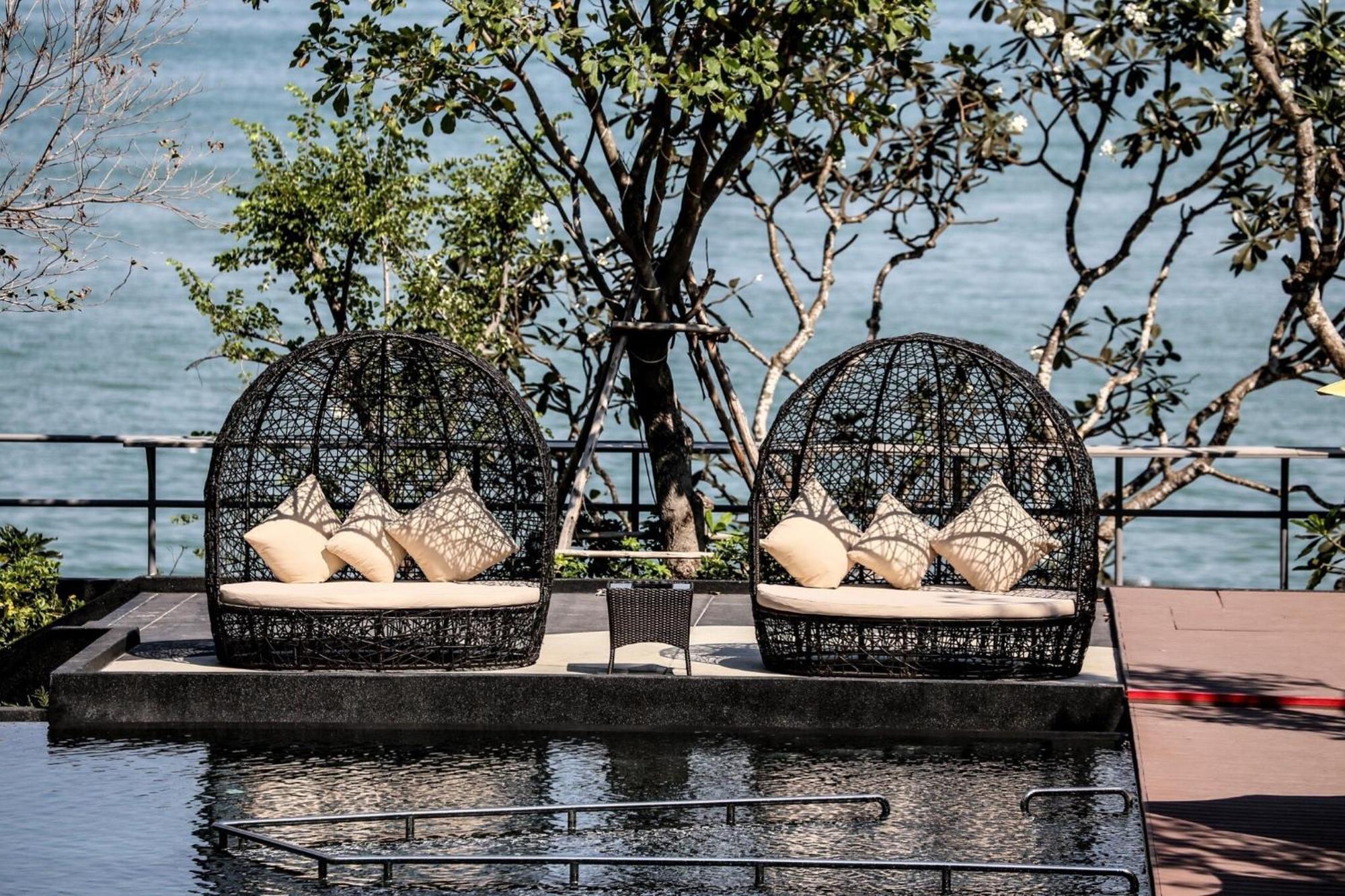 Hotel Golden Tulip Beachfront Pattaya