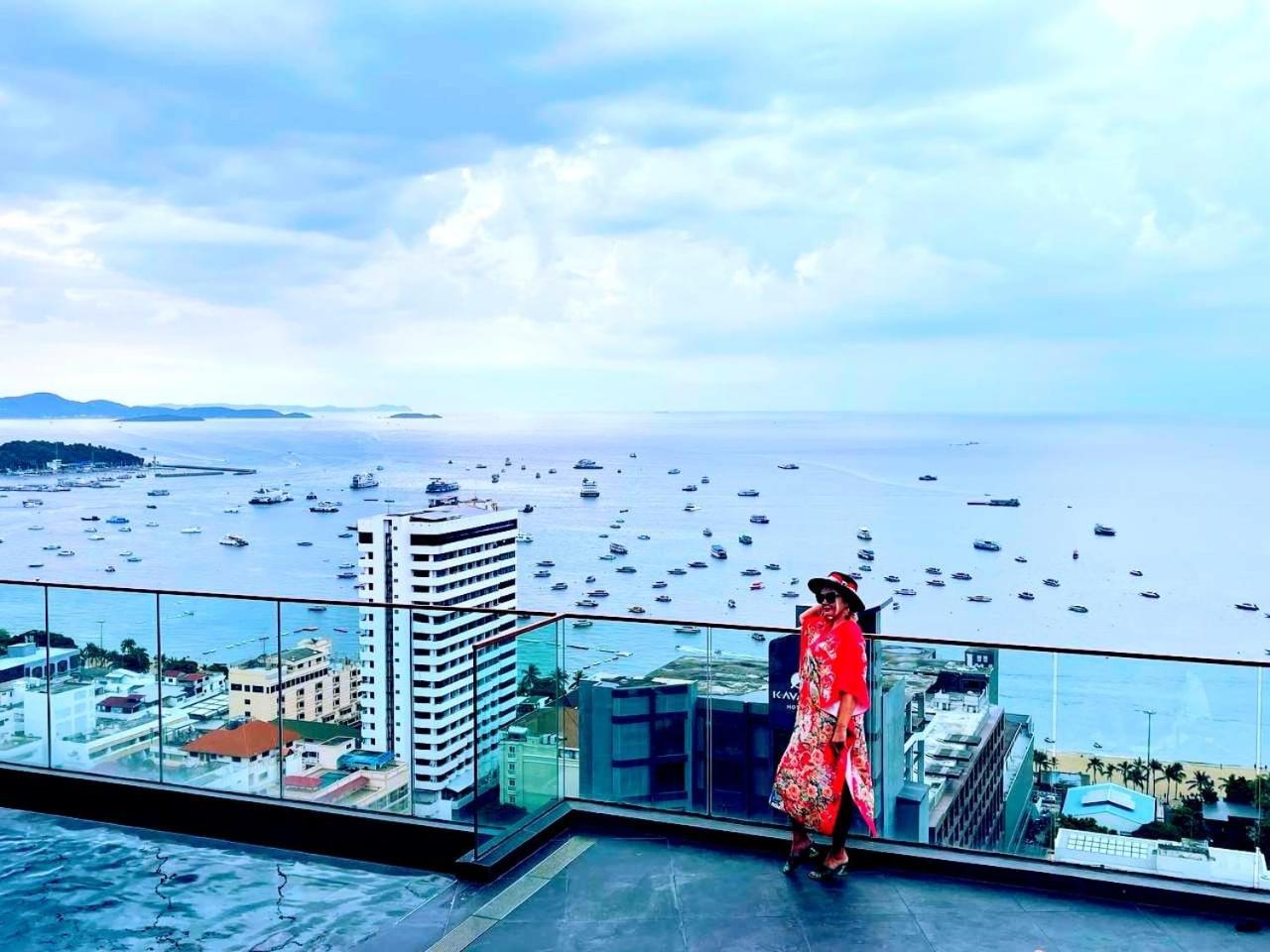 The Edge Infinity Apartment *