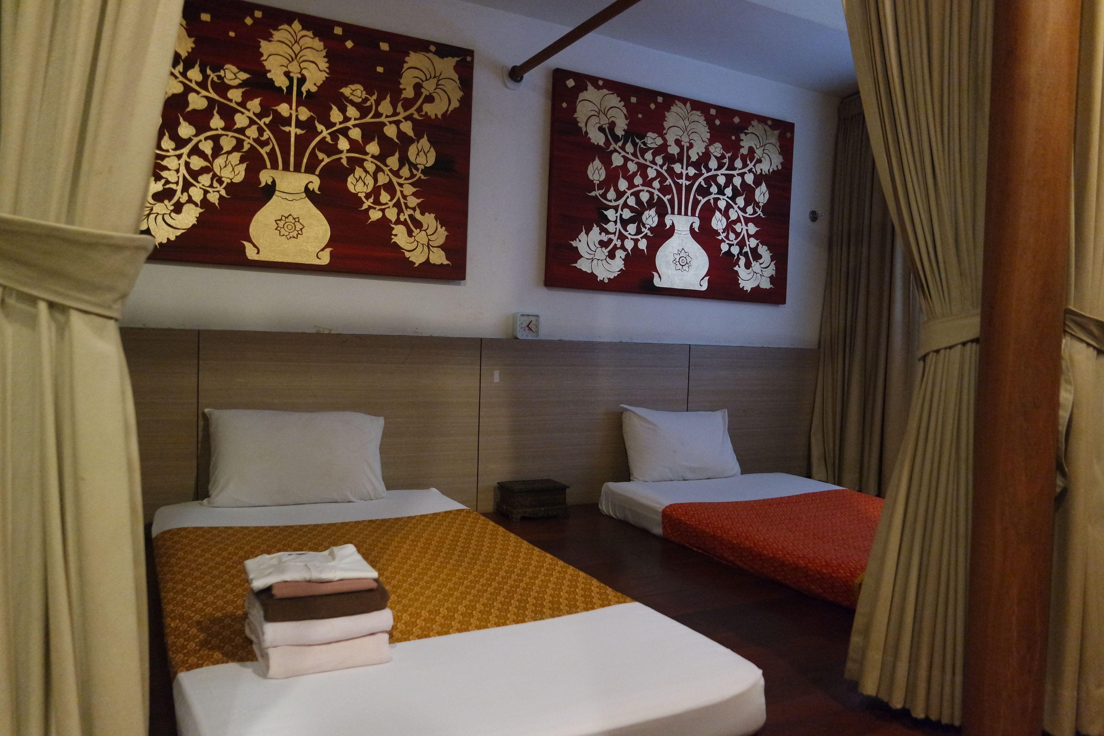 Hotel Baboona Beachfront Living Pattaya