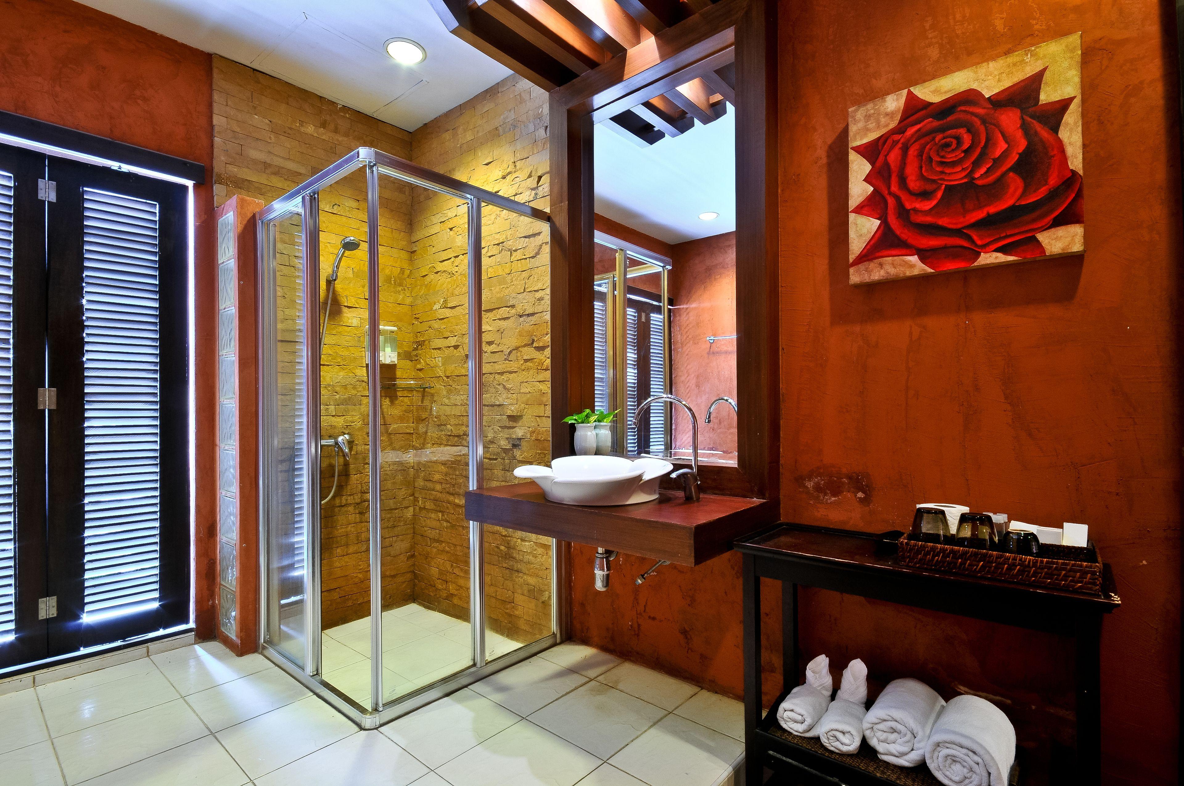 Gazebo Resort, 3*
