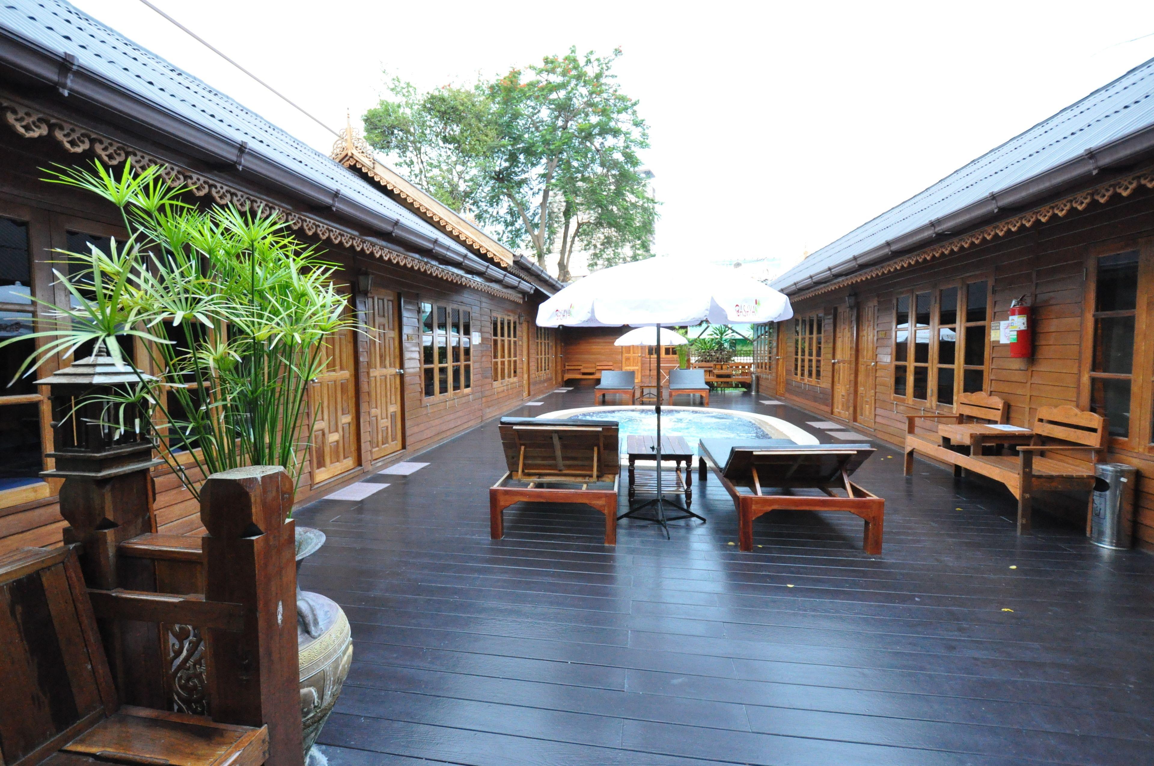 Basaya & Hotel Pattaya