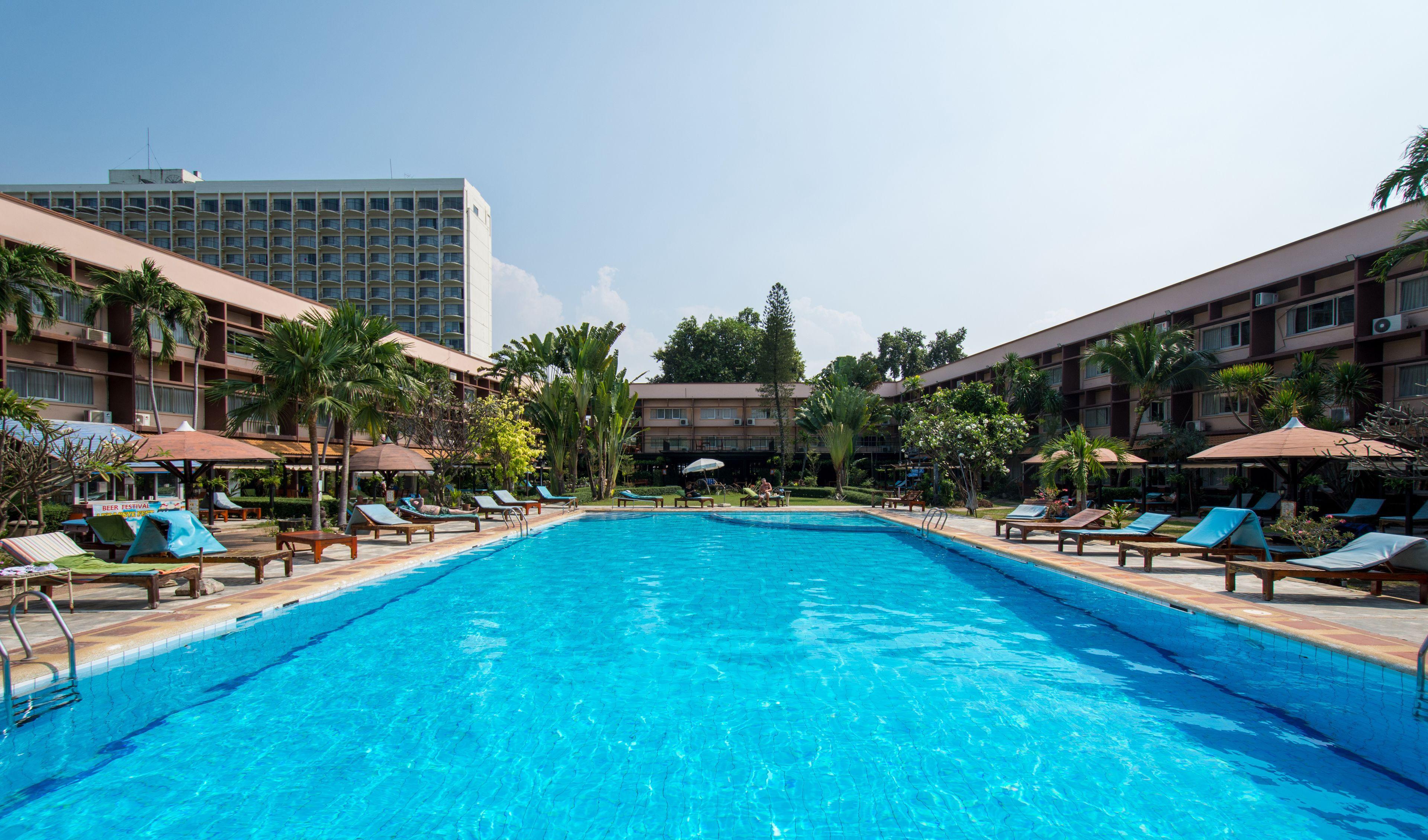 Hotel Basaya & Pattaya