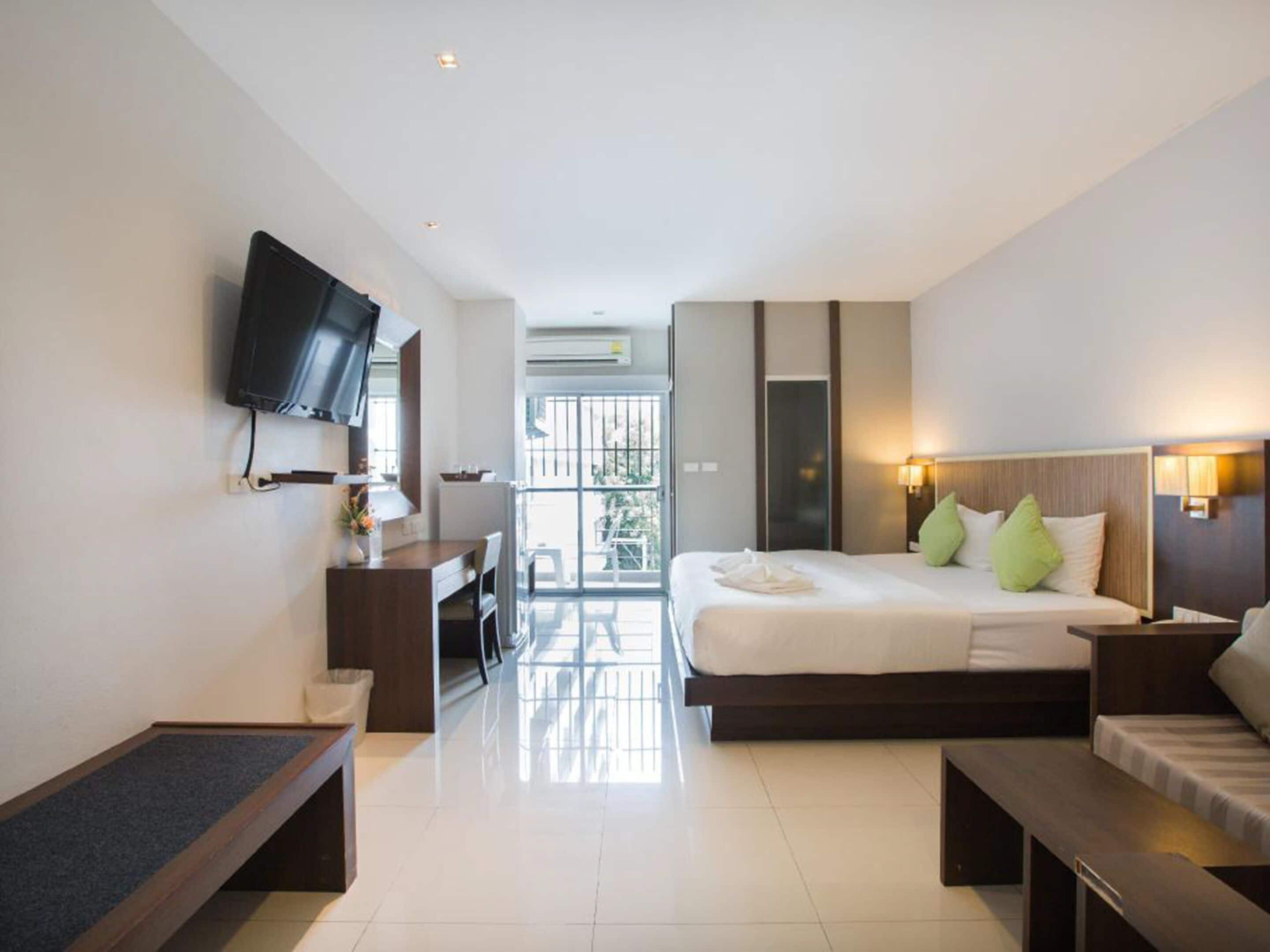 April Hotel Pattaya