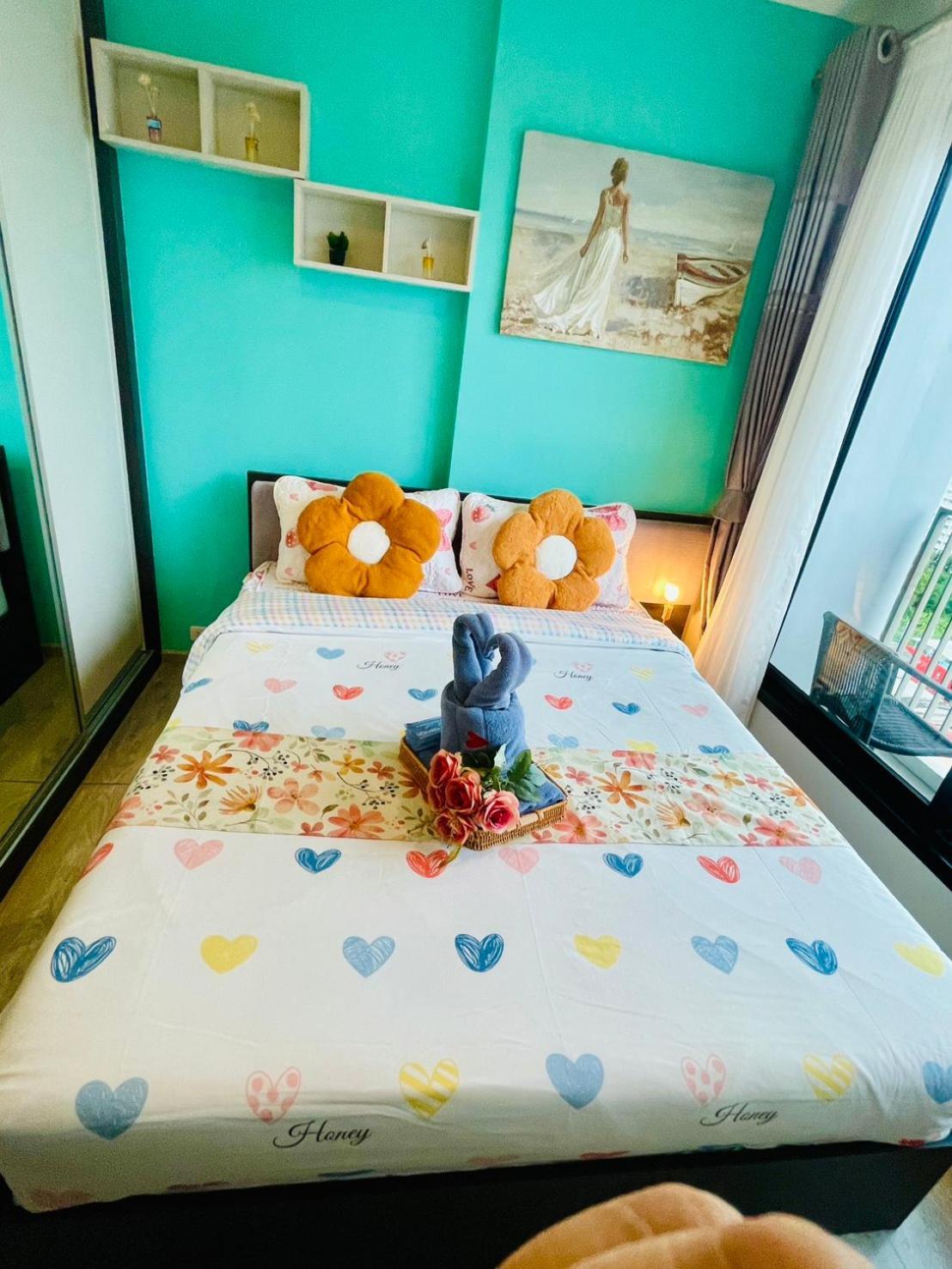 The Base 1006 By Numam Pattaya