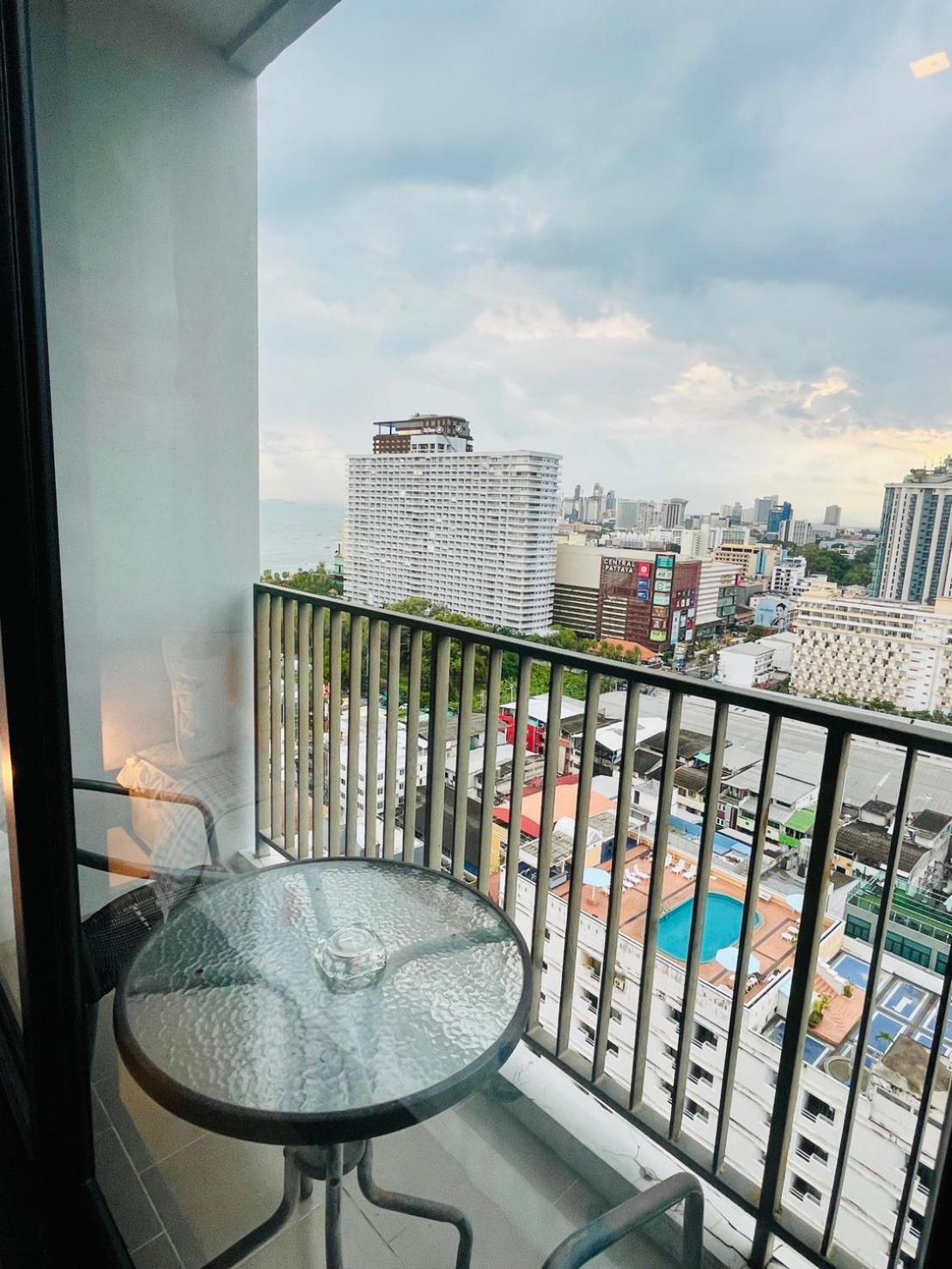 Apartment The Base 1006 By Numam