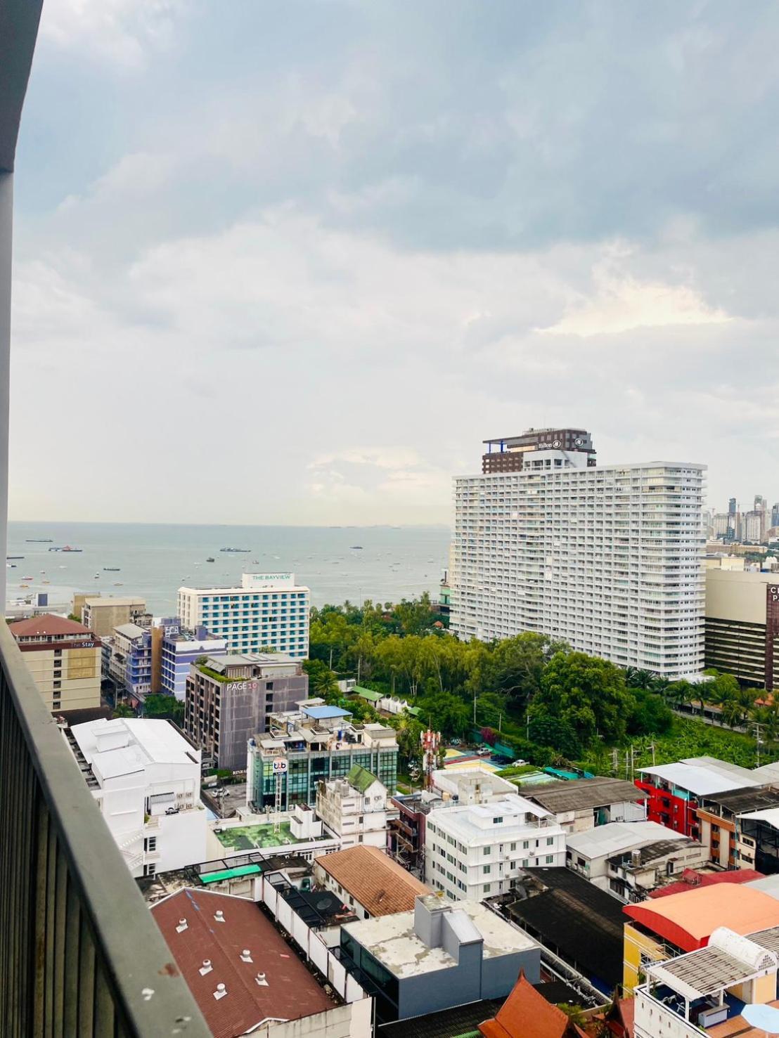 The Base 1006 By Numam Apartment Pattaya