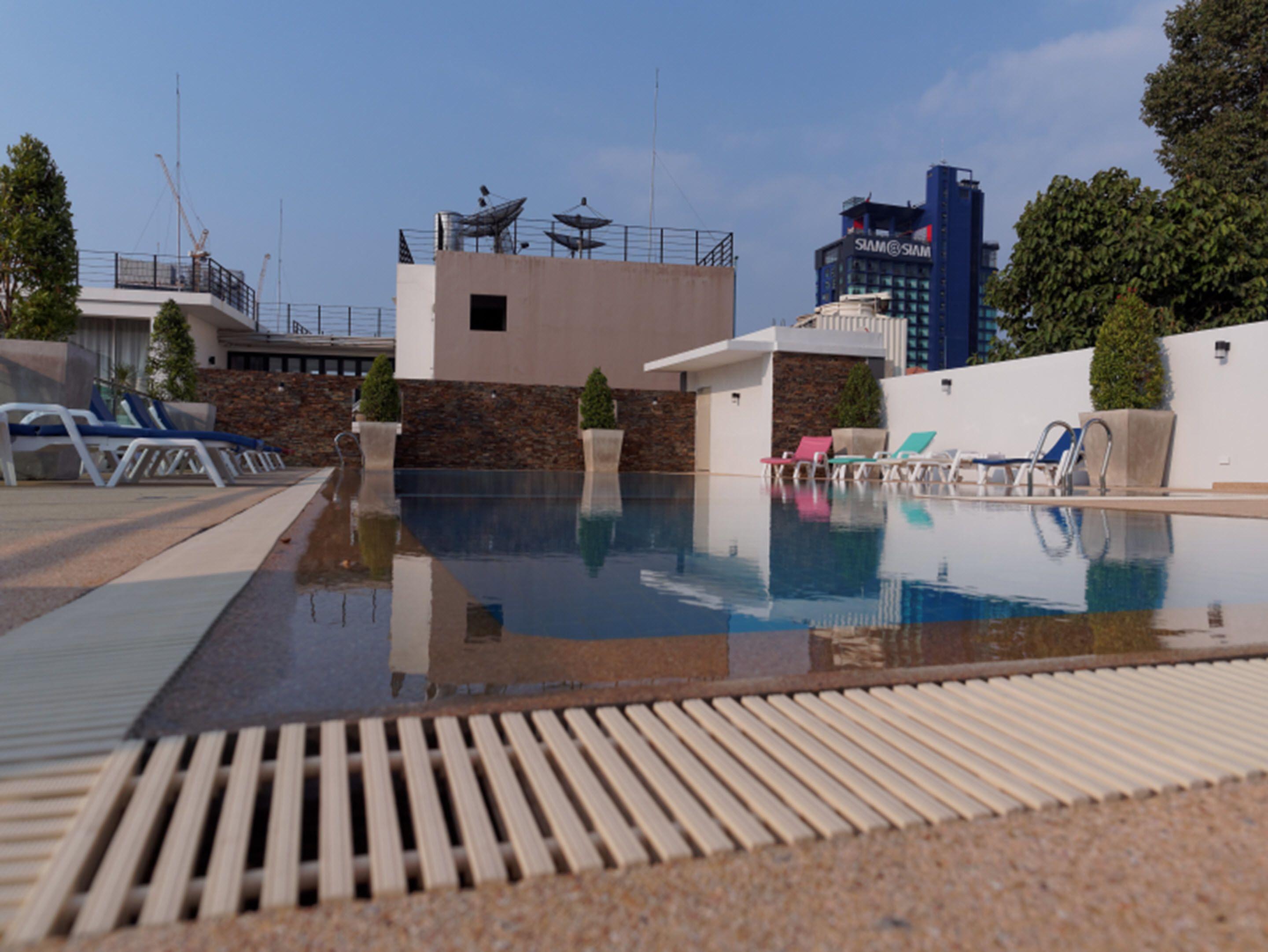 Blue Sky Hotel Pattaya