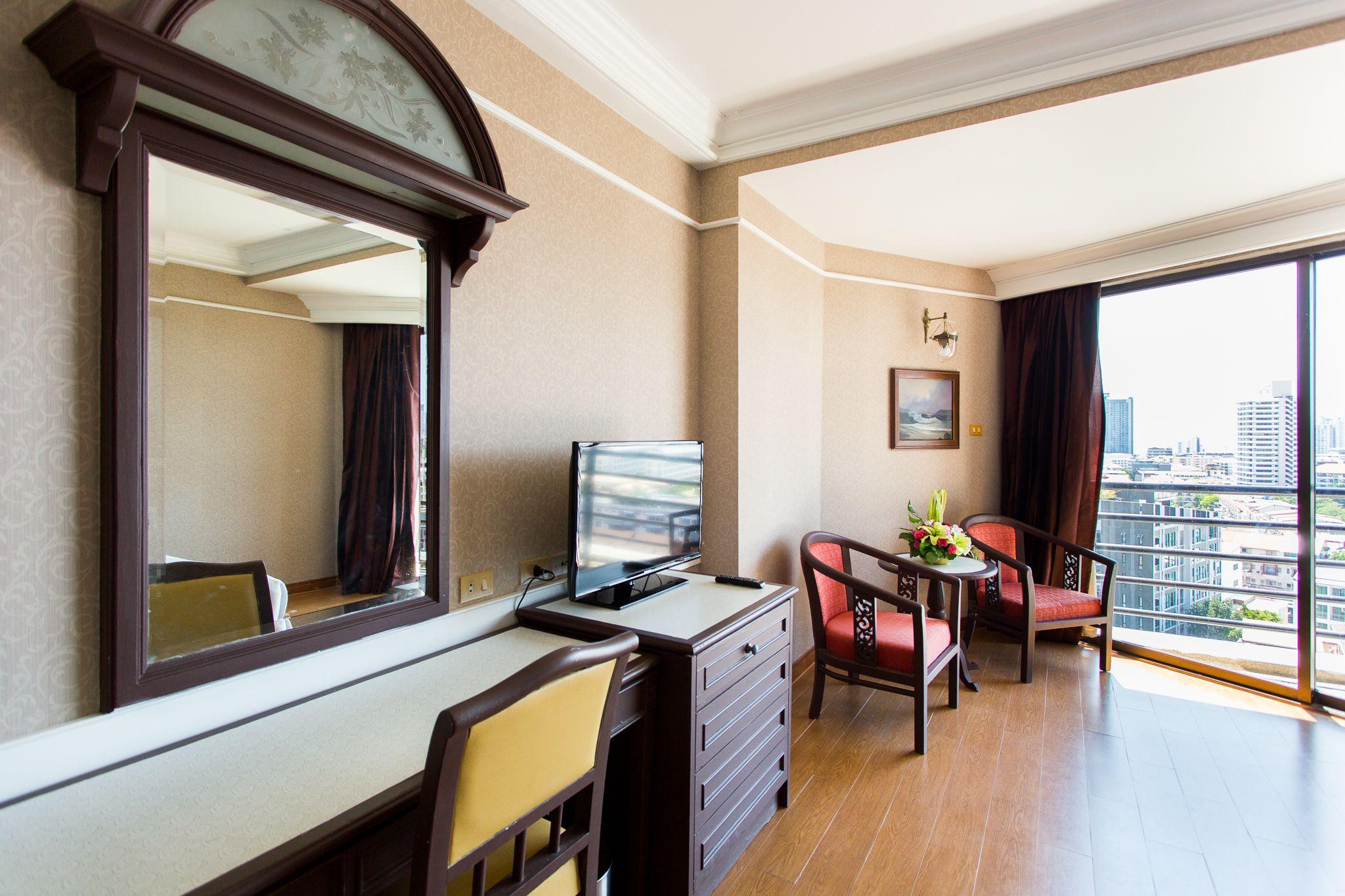 Hotel First Pacific Cirrus