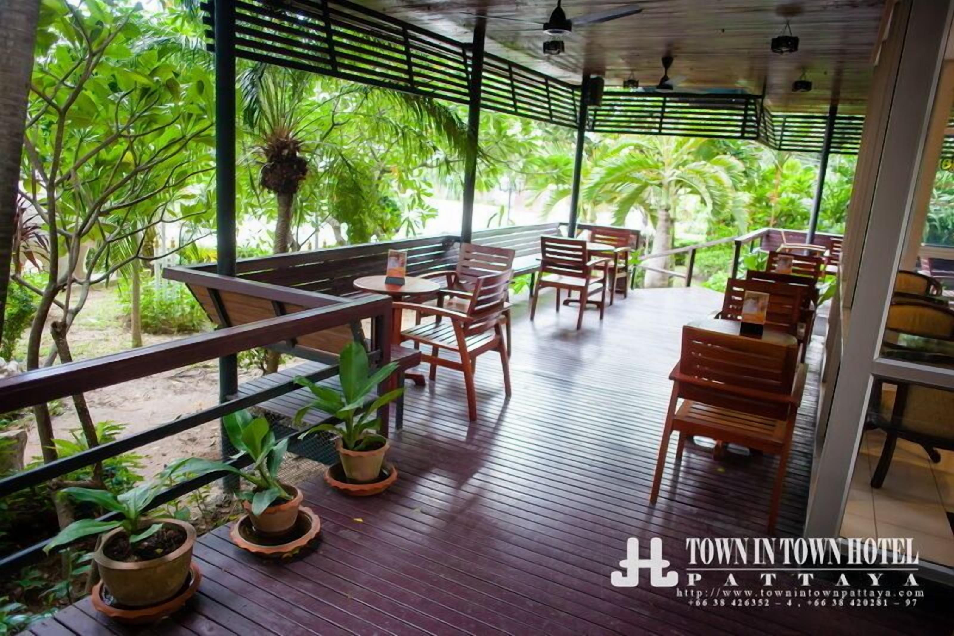 First Pacific Cirrus Hotel Pattaya