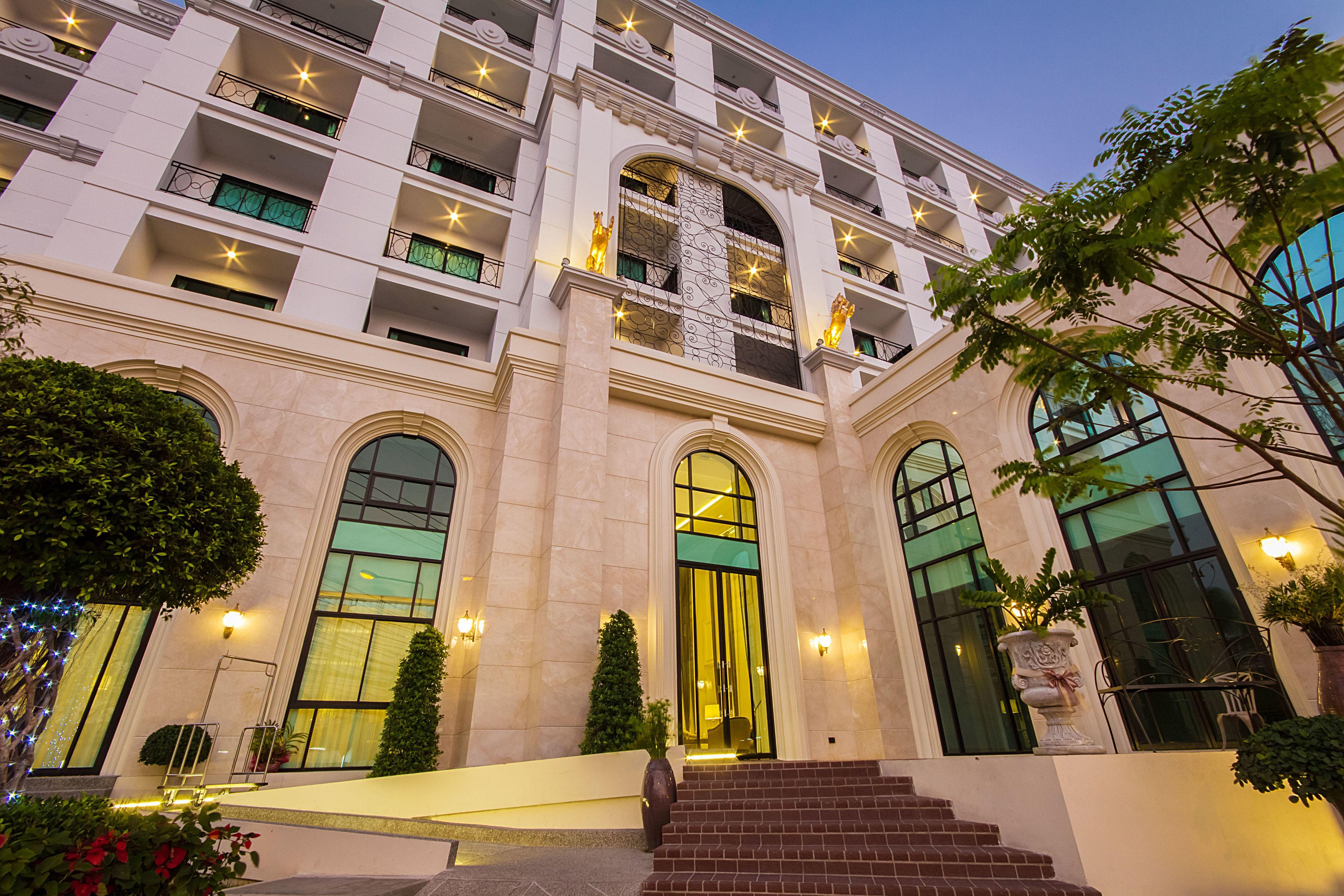 โรงแรม Sn - Sha 4*