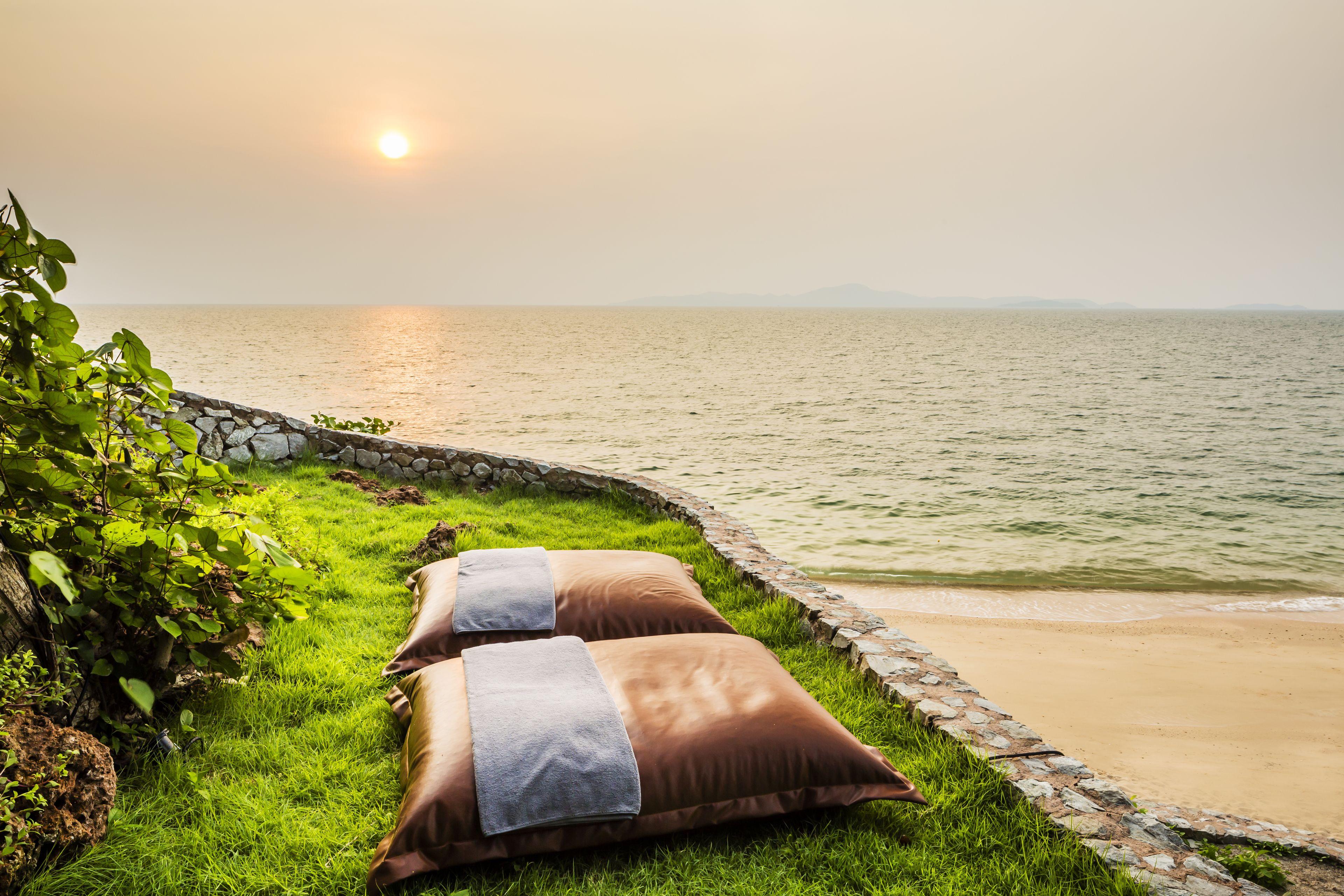 Resort The Monttra Pattaya - Sha Extra Plus Pattaya