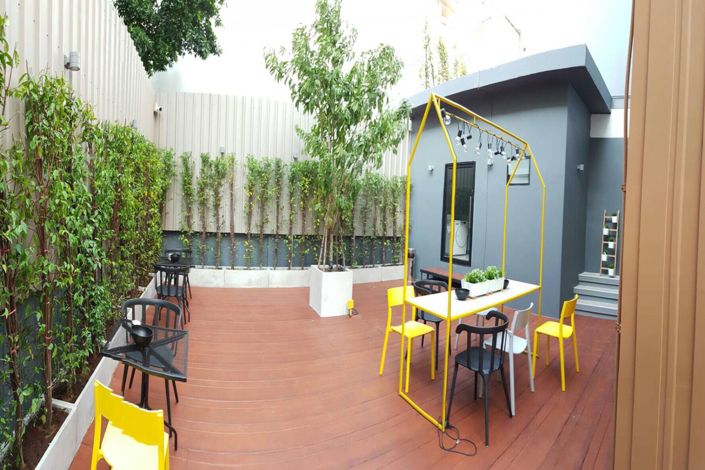 เพลิน เพลซ เรสซิเดนซ์ 3*