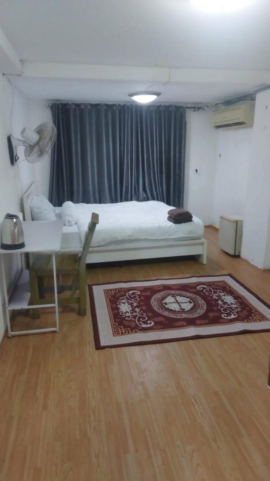 Chanya Rent * Pattaya