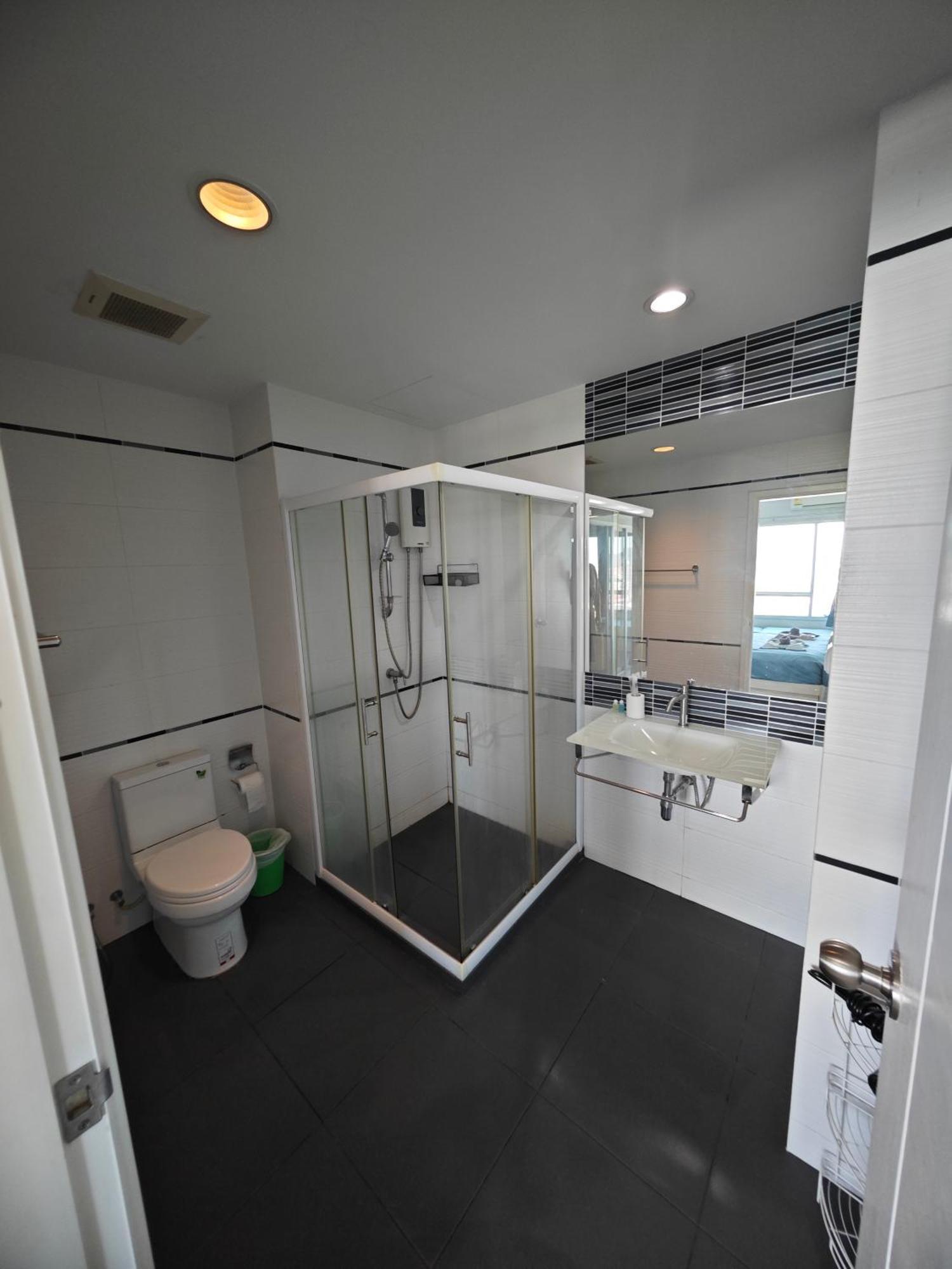 中心海新公寓烟花节日度假 Pattaya