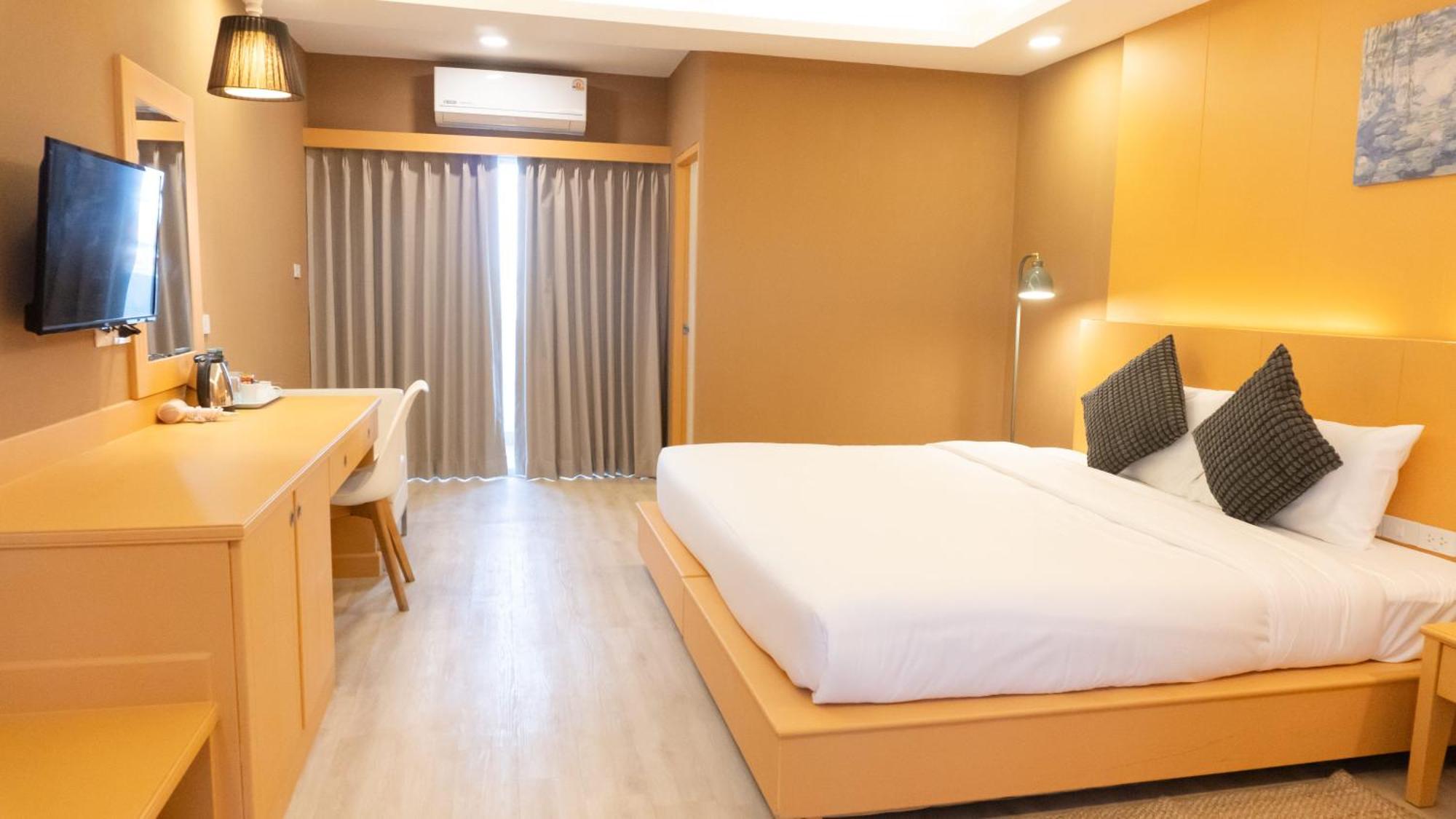 Curve Boutique Apartment