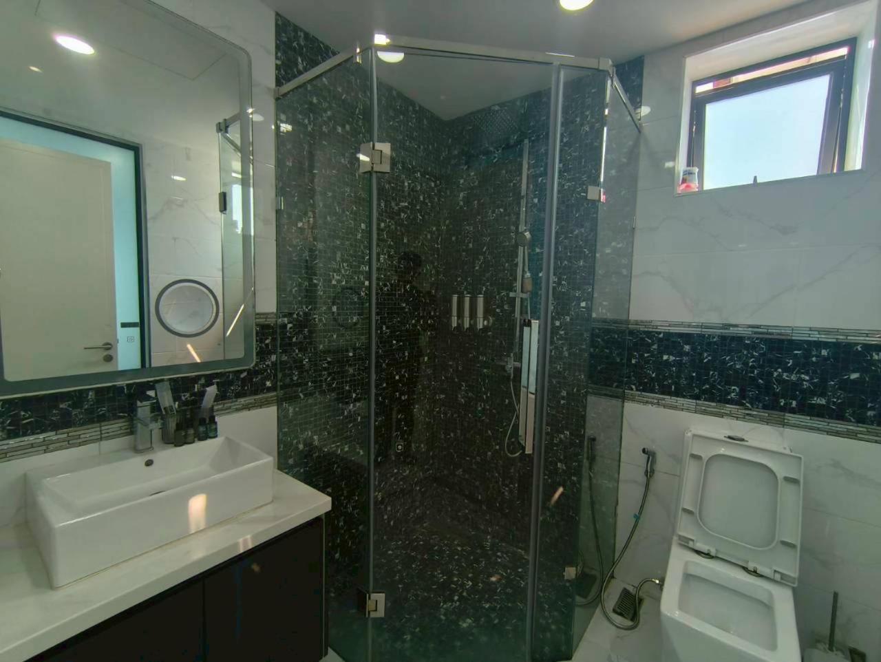 Villa Tyb-05 芭提雅北歐風格五臥室別墅 Pattaya