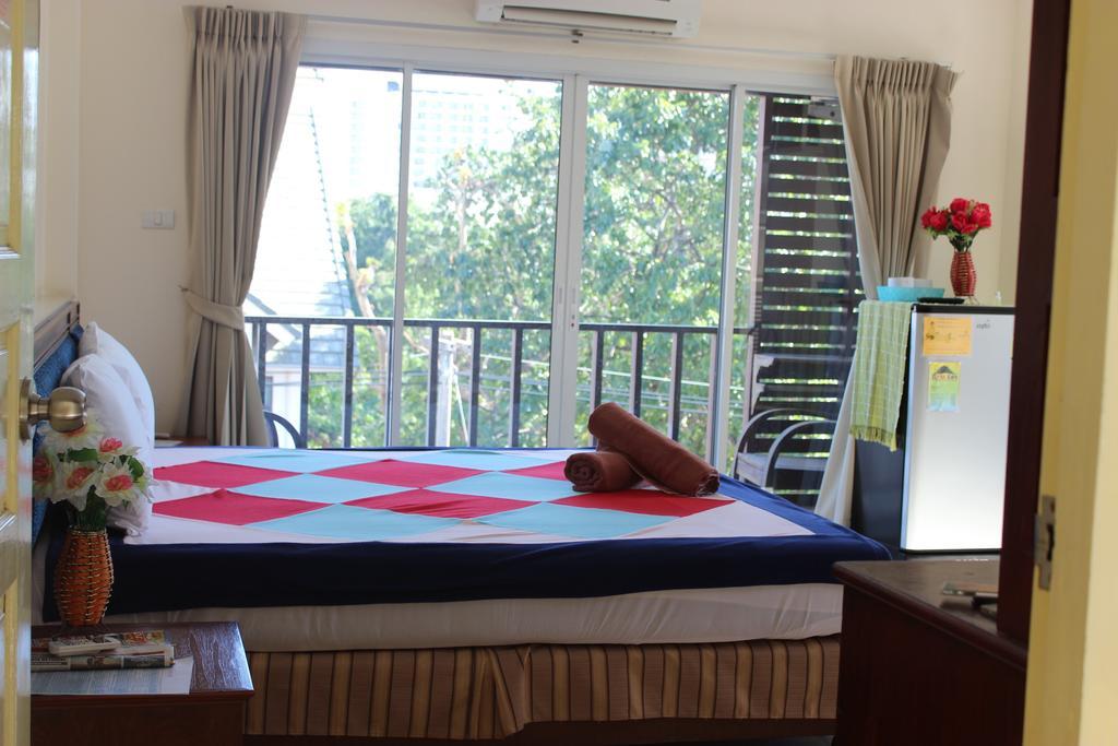 Aparthotel Dacha Beach Pattaya