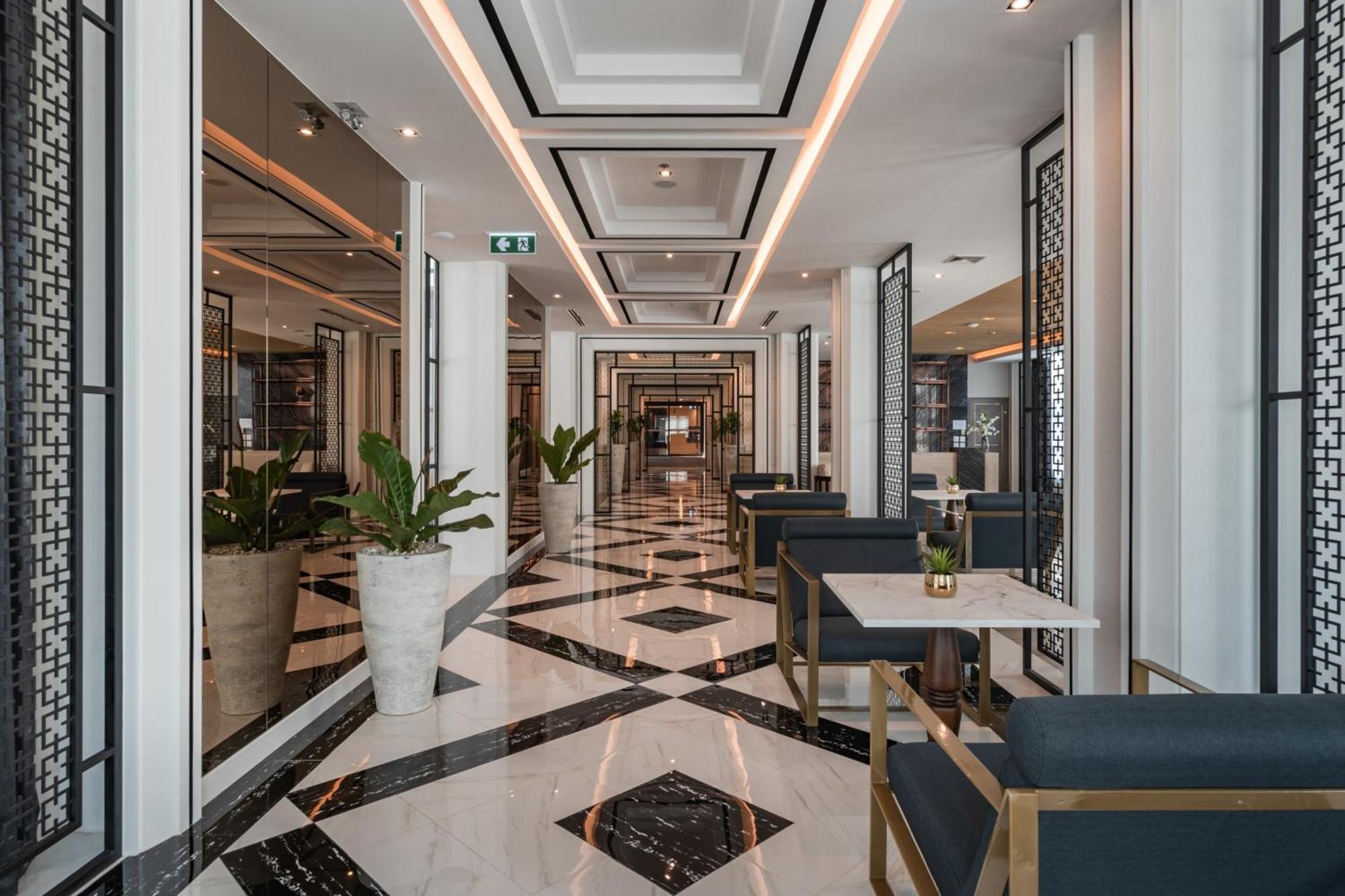 Hotel Mandarin Eastville, - Sha Extra Pattaya