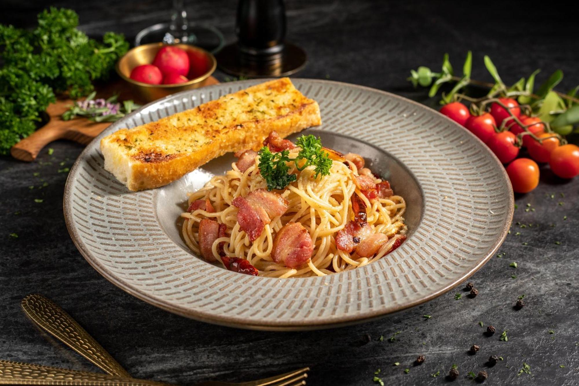 Mandarin Eastville, - Sha Extra