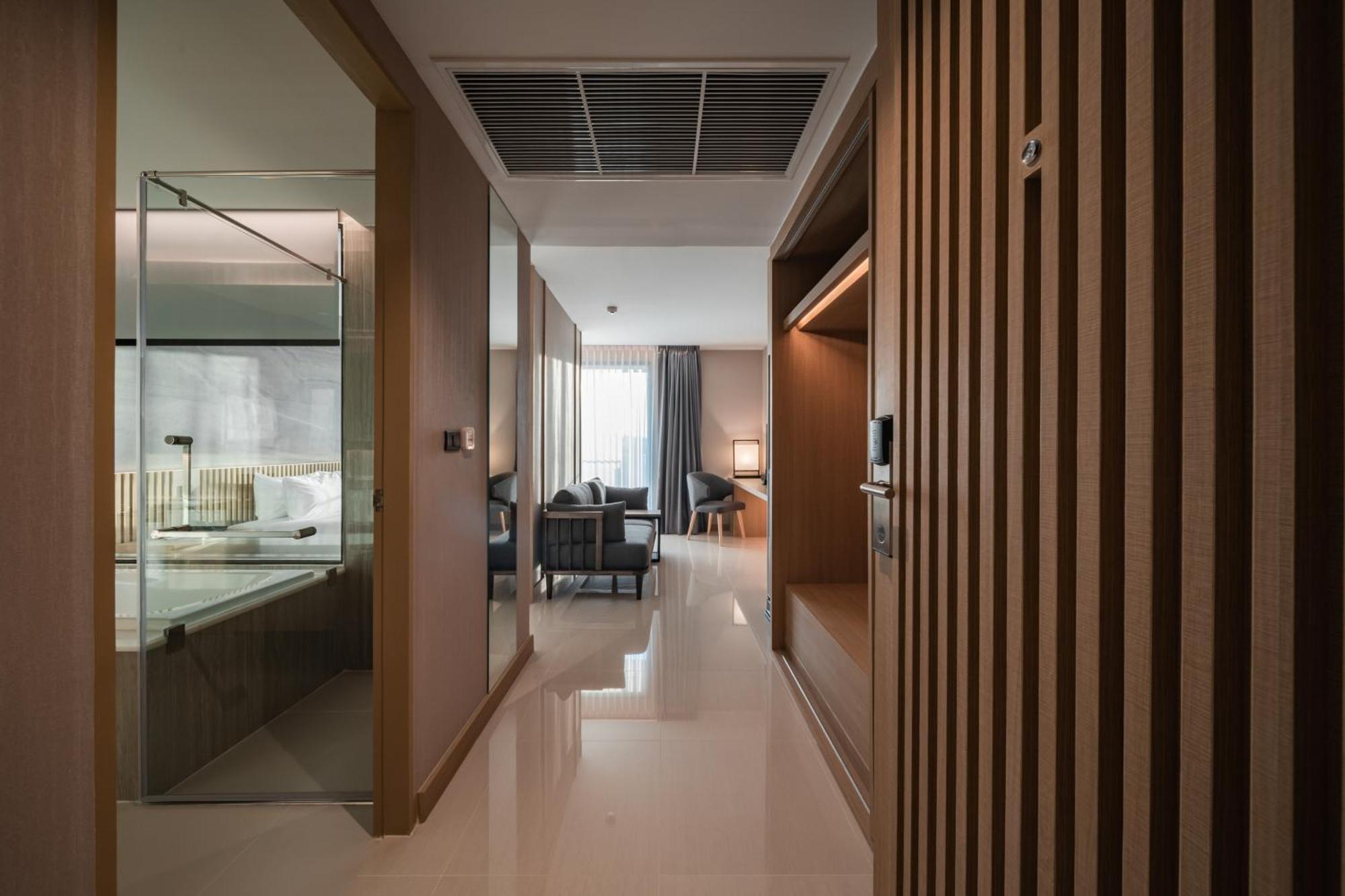 Hotel Mandarin Eastville, - Sha Extra Pattaya