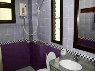 Rinya House Apartment Pattaya