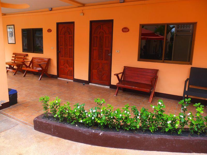 Apartamento Phratamnak - 100 Meter From *