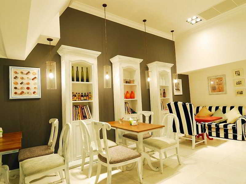 Resort Woodlands And 4*