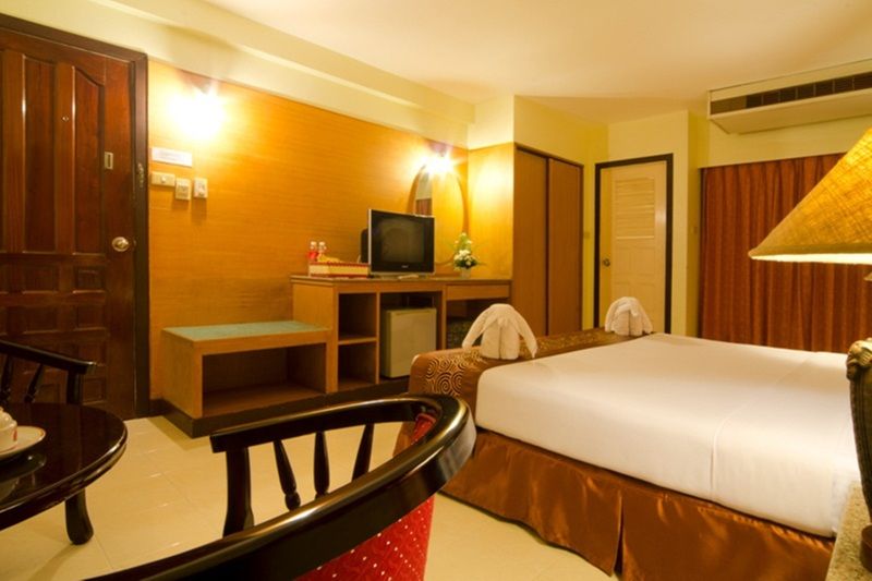 Eastiny Hotel 3*