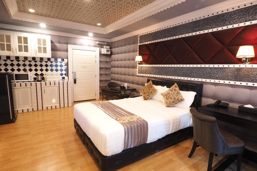 Hotel Ktk & 4*