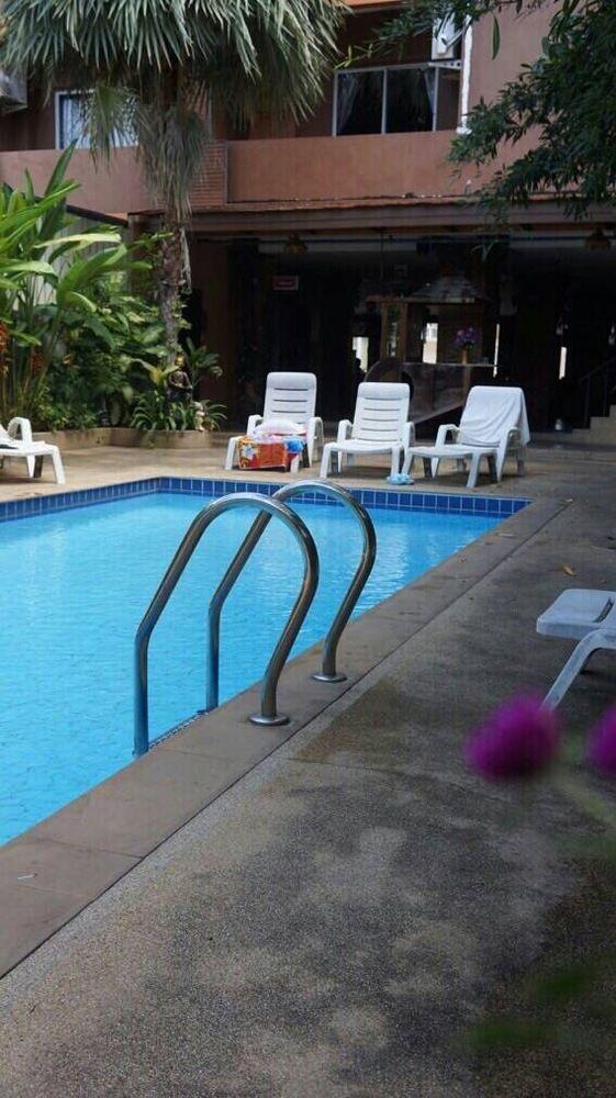 Dacha Beach Aparthotel Pattaya
