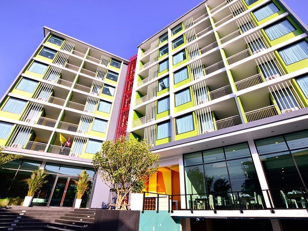 Lakkhana Poolside 4*