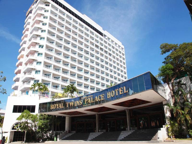 Royal Twins Palace 4*