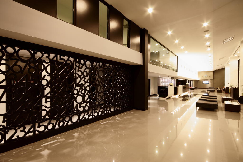 Tsix5 Hotel