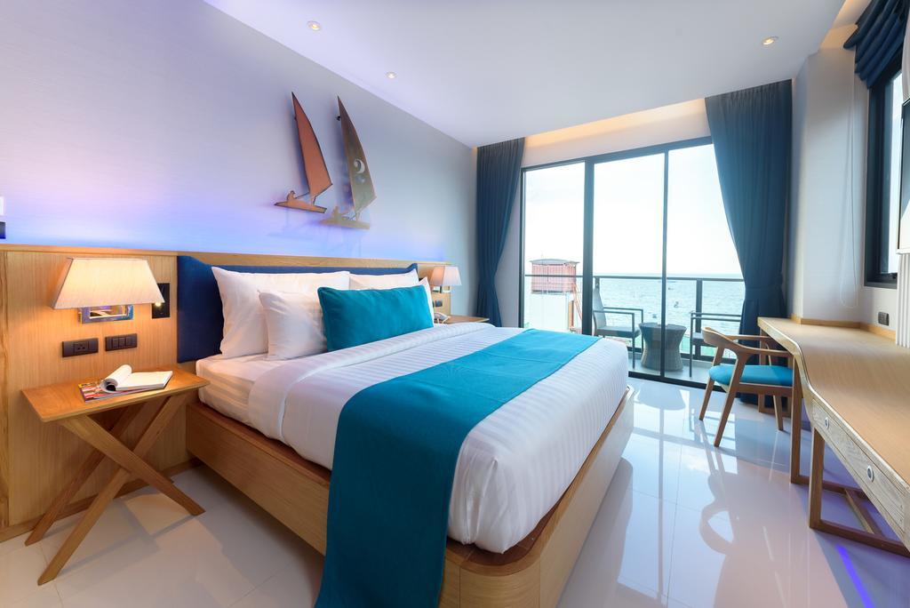 Deep Blue Z10 Pattaya