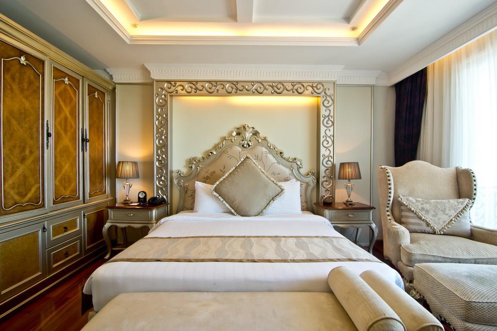 Lk The Empress Hotel Pattaya
