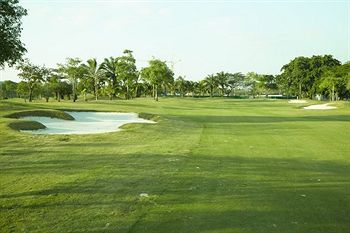 Resort Country Club &