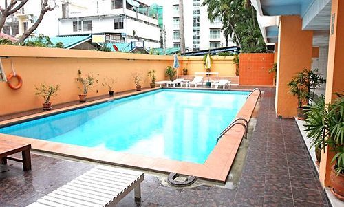 Queen Hotel Pattaya