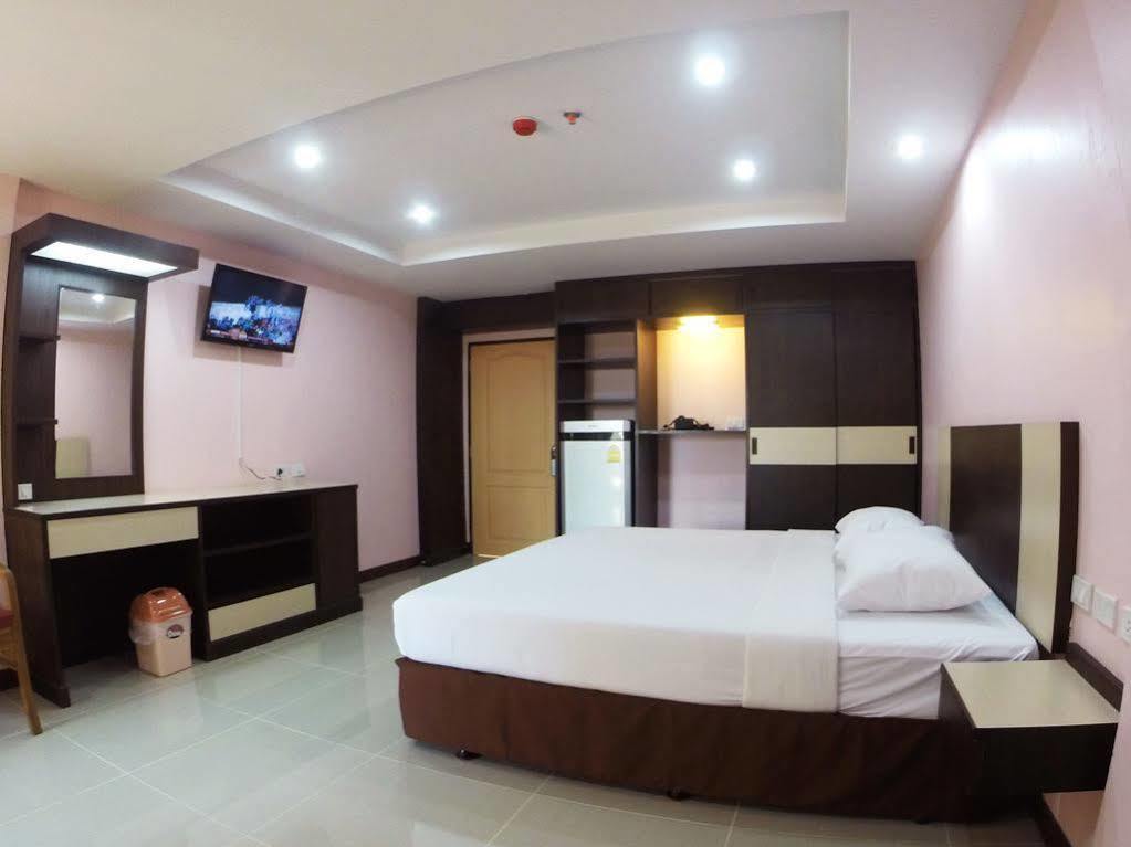 Oyo 523 Aa Pattaya Ville 2*