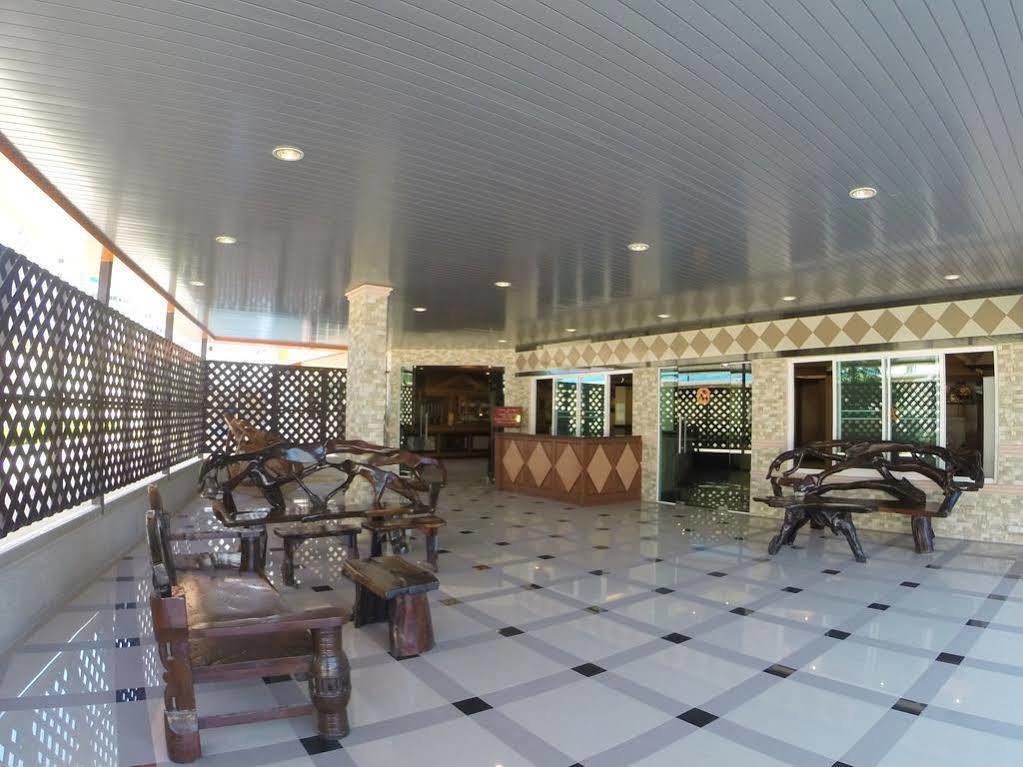 Hotel Oyo 523 Aa Pattaya Ville