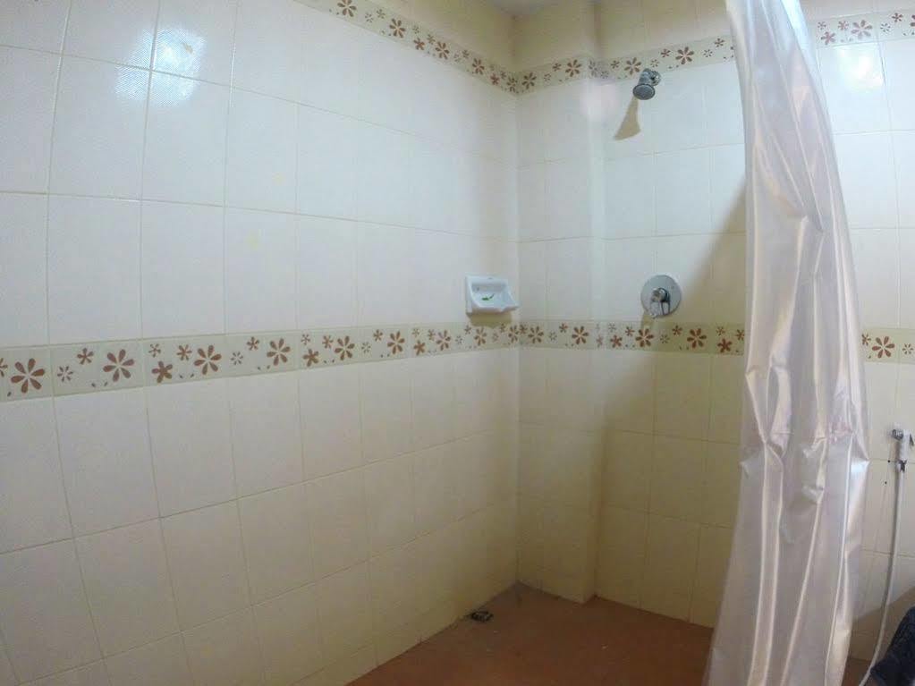 Oyo 523 Aa Pattaya Ville Hotel 2*