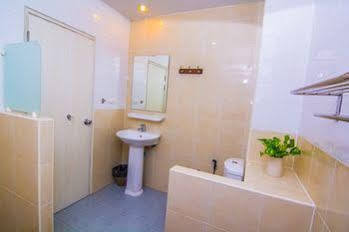 Hotel Sutus Court 5
