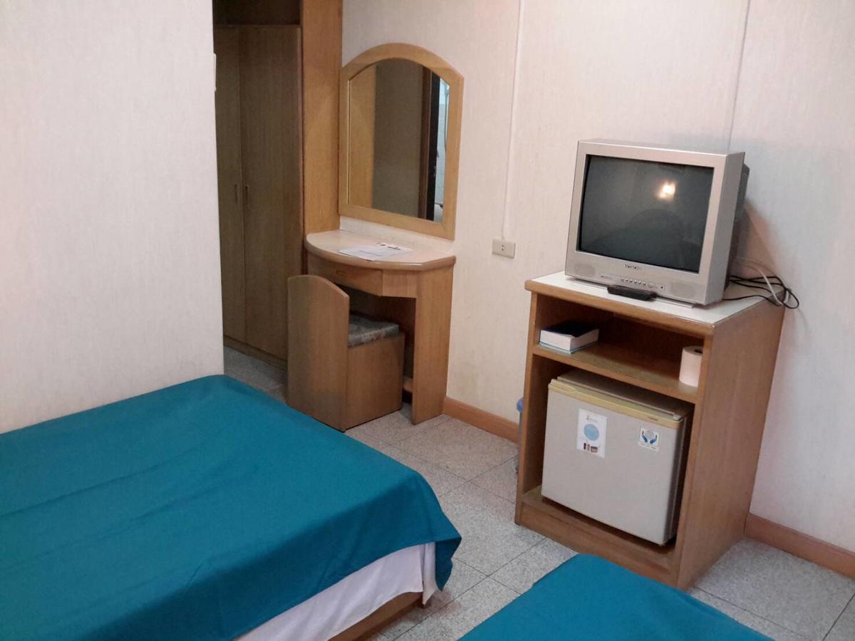 Mahatai And Convention Hotel 3*