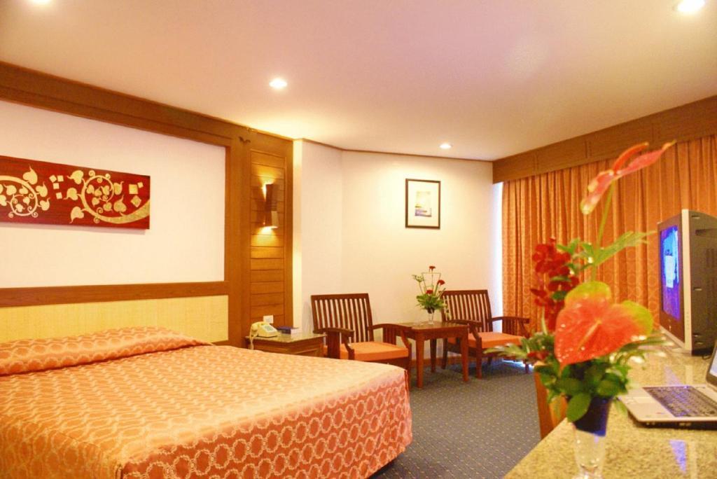 Royal Twins Palace Pattaya