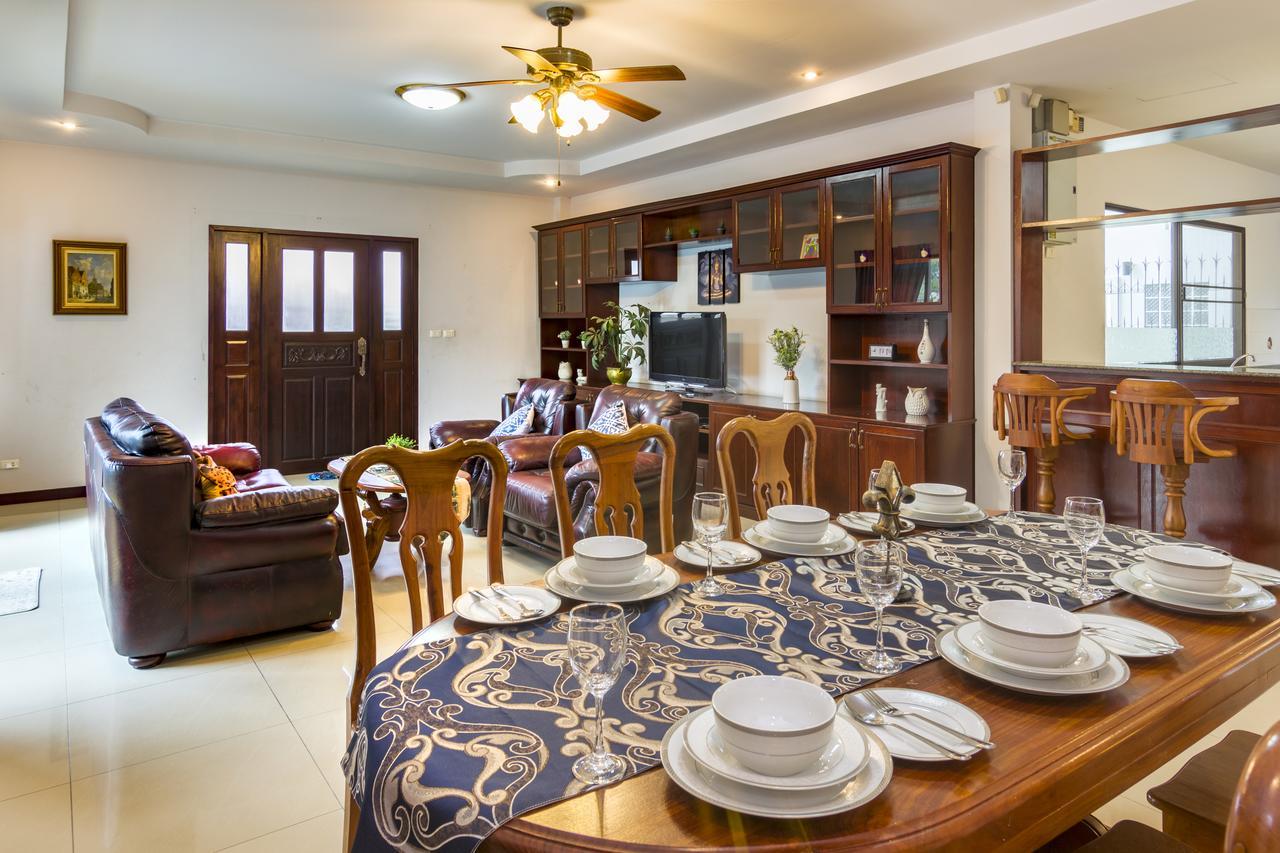 Villa Nowhere Uranus Pattaya
