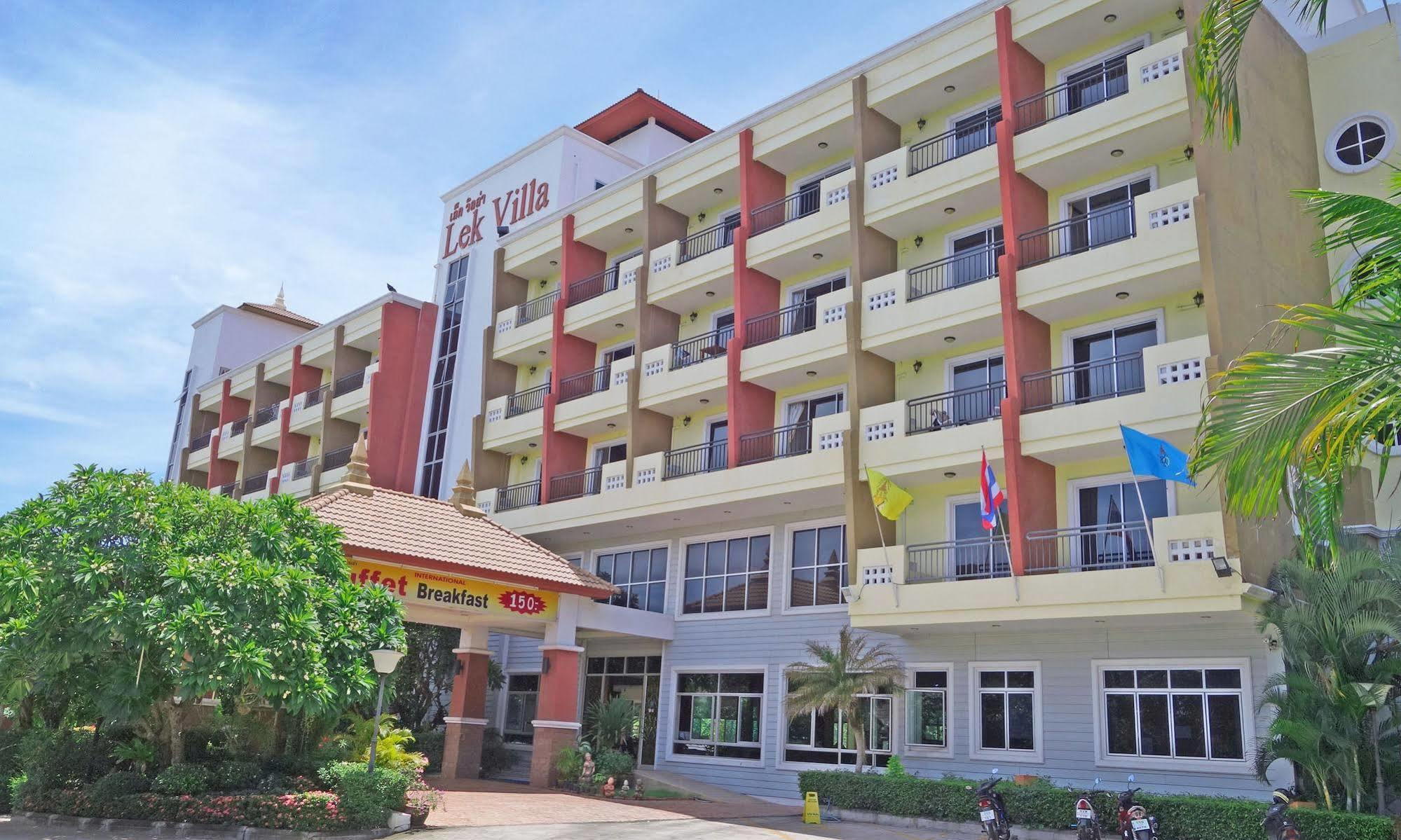 Lek Hotel