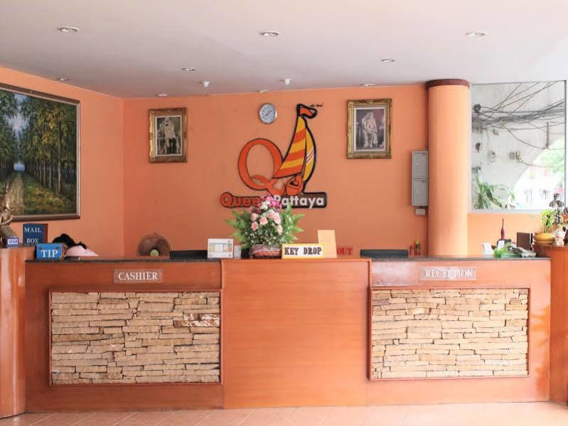 Queen Hotel 2*